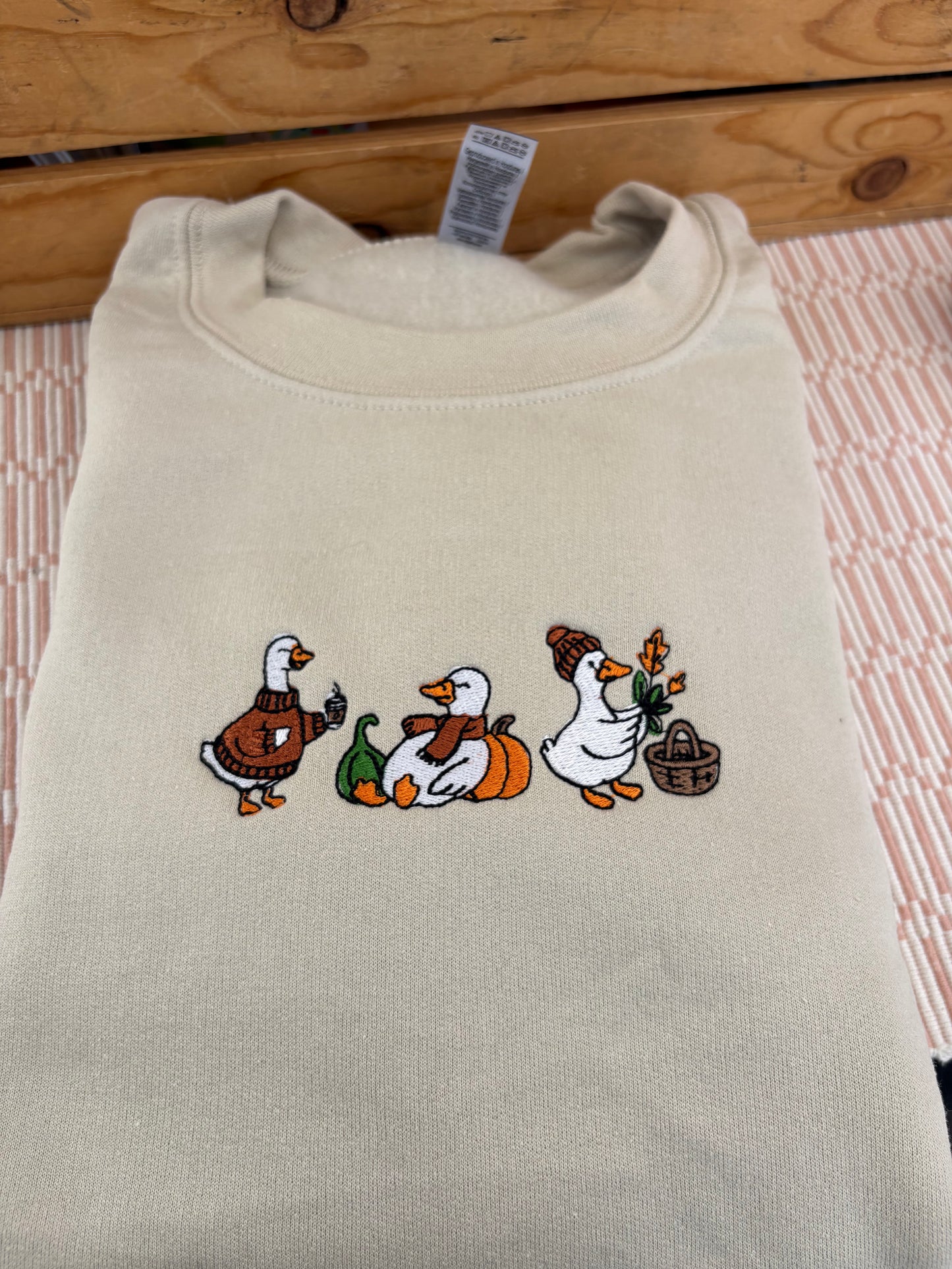 Fall/Autum Goose Embroidered Sweatshirt