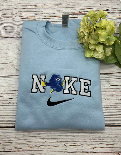 Dory Embroidered Crewneck